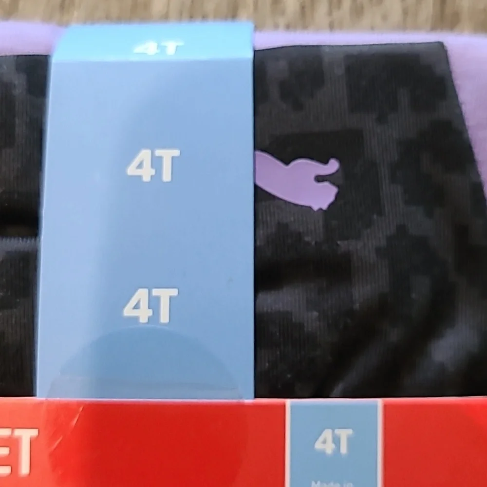 Purple Cat Graphic T-Shirt and Black Leggings Set - Picture 6 of 6